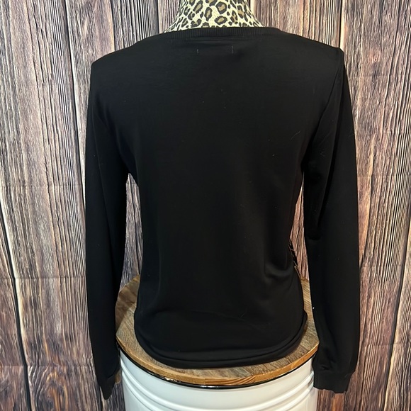 Maurice’s Sweater- small - Picture 7 of 8